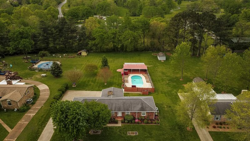 618 Oakwood Ter, Mount Juliet, TN 37122