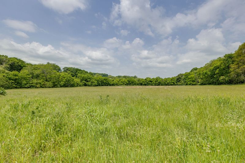 1 Martin Hollow Rd, Culleoka, TN 38451