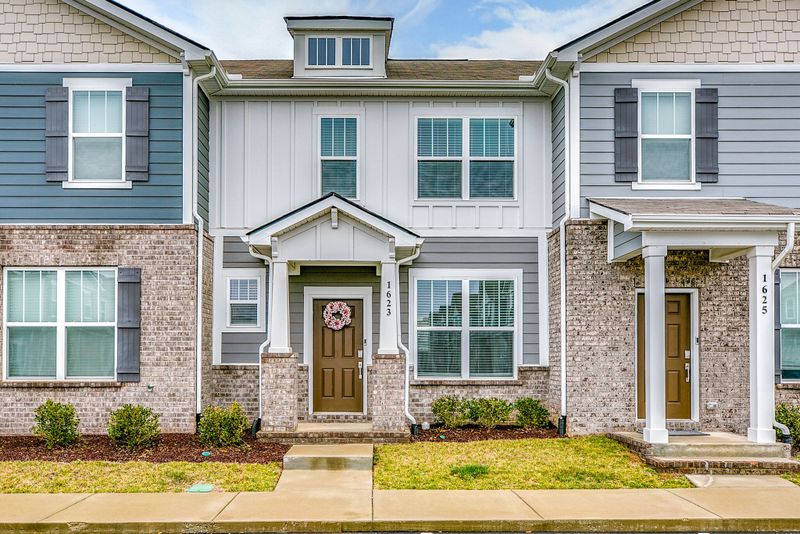 1623 Tolkien Ln, Murfreesboro, TN 37128