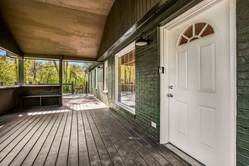 121 Glenmont Dr, Nashville, TN 37210