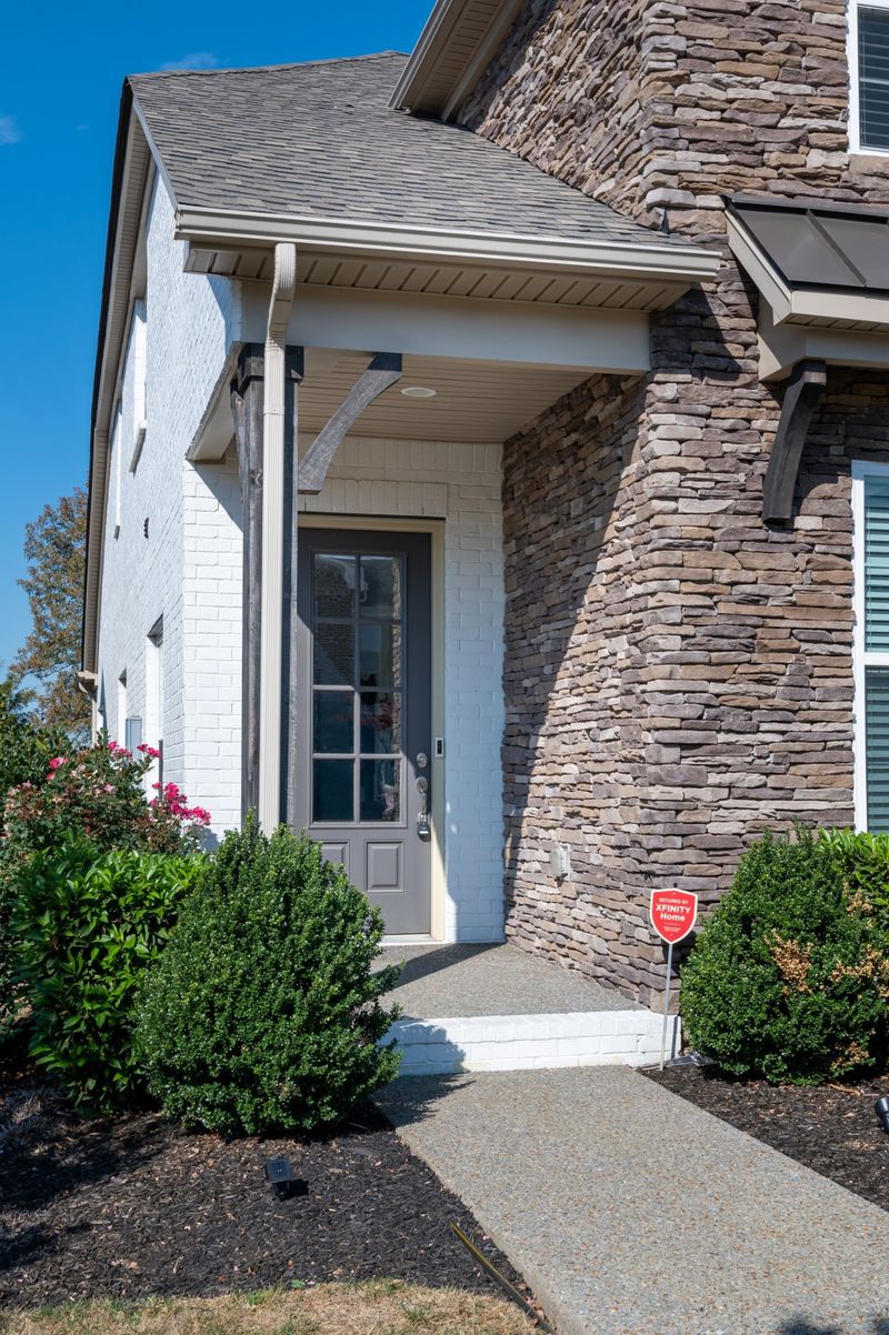 639 Lingering Way, Hendersonville, TN 37075