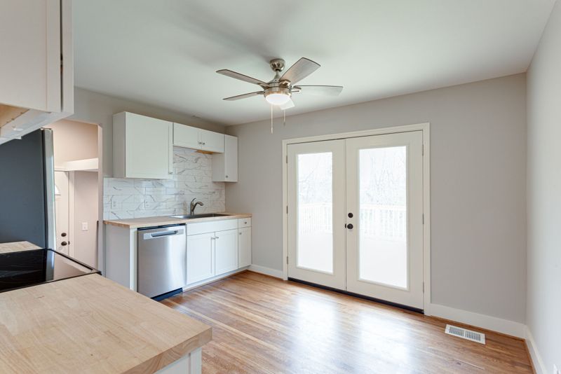 305 Dinwiddie Dr, Madison, TN 37115