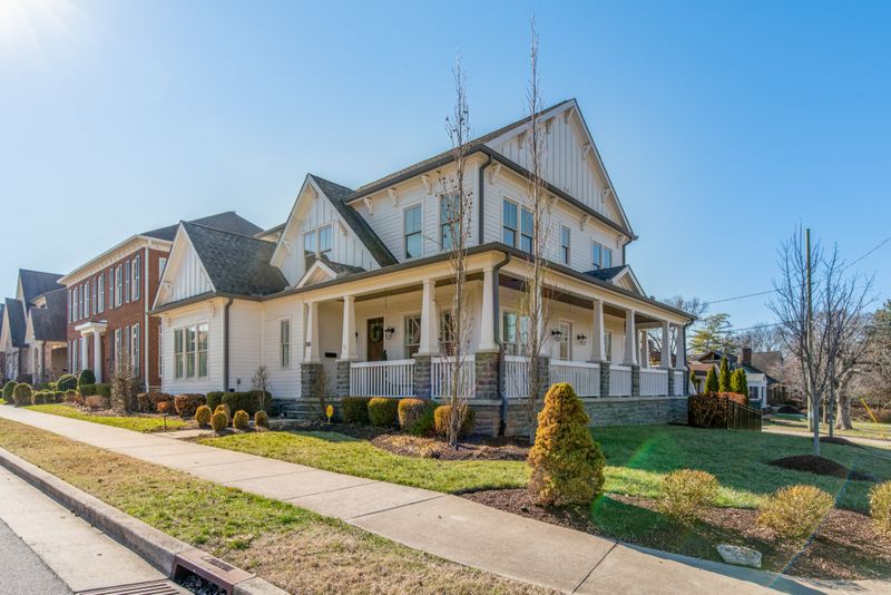 100 Ransom Ave, Nashville, TN 37205