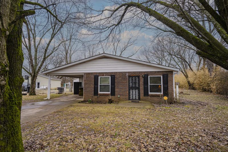 2231 Kent Pl, Murfreesboro, TN 37130