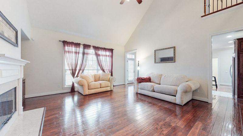 584 Upper Station Camp Crk Rd, Gallatin, TN 37066