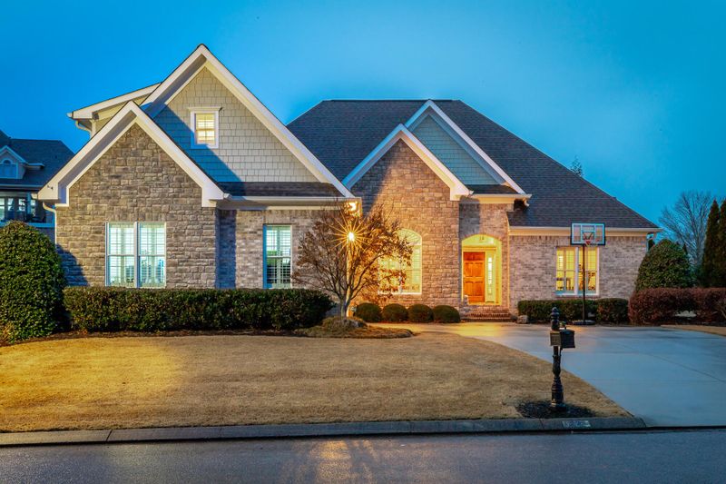 22 Rain Dance Cir, Ringgold, GA 30736