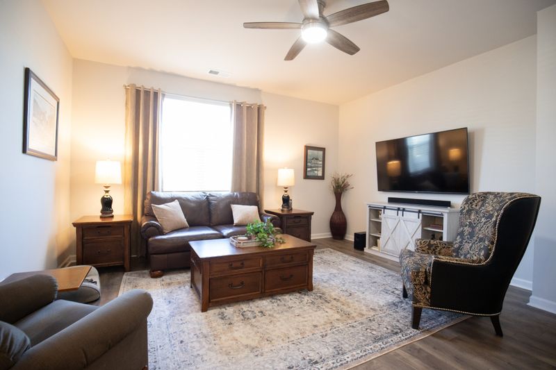 1141 Barry Baker Ln, White House, TN 37188