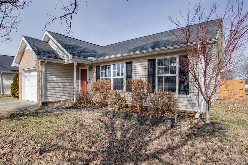 1808 Cason Trl, Murfreesboro, TN 37128