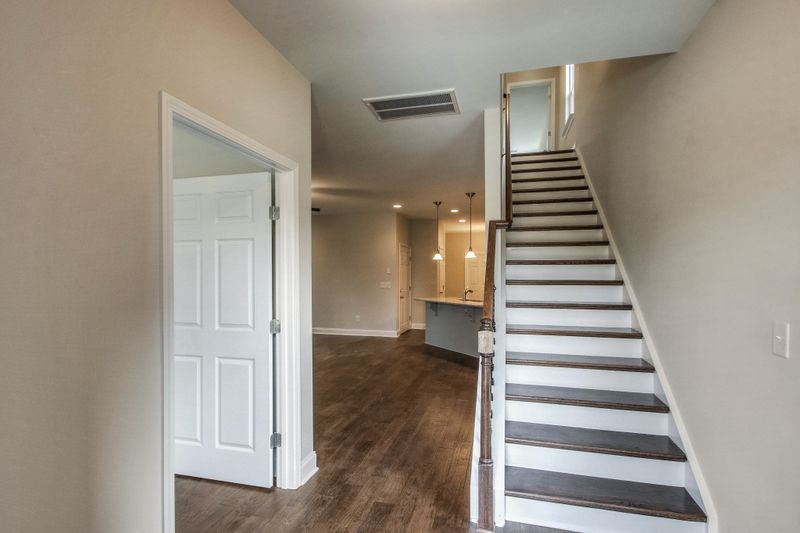 610 Trotters Ally, Gallatin, TN 37066