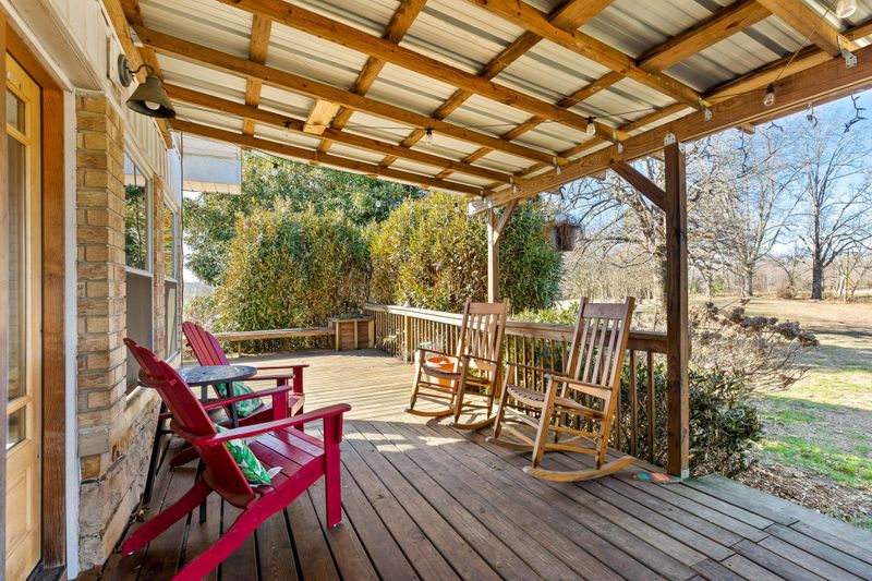 1088 County Rd 748, Ider, AL 35981