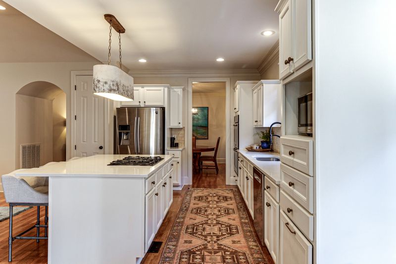 2908 Americus Dr, Thompsons Station, TN 37179