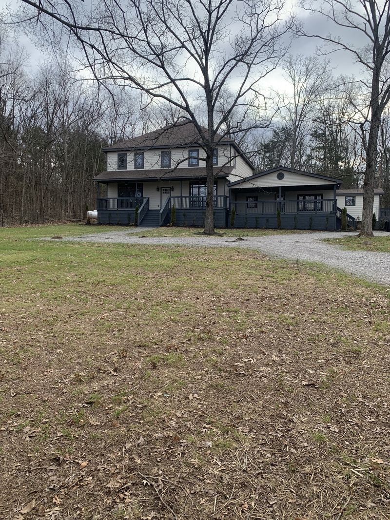 9815 Split Log Rd, Brentwood, TN 37027