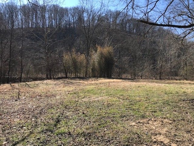 3091 Tyree Spring Rd, Hendersonville, TN 37075