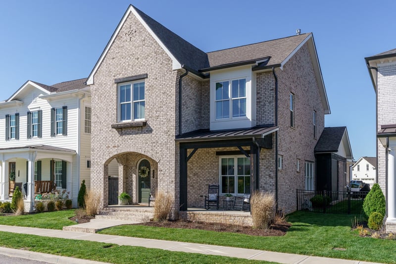 608 Jackson Falls Dr, Nashville, TN 37221
