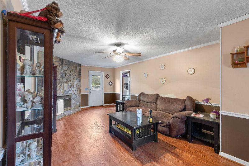 2039 Leonard Bridge Rd, Chatsworth, GA 30705