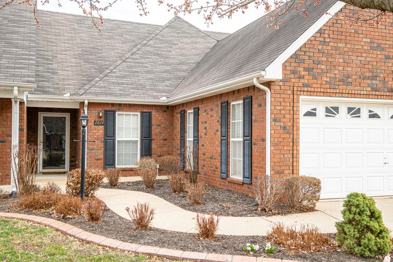 2814 Stonehedge Dr, Murfreesboro, TN 37128