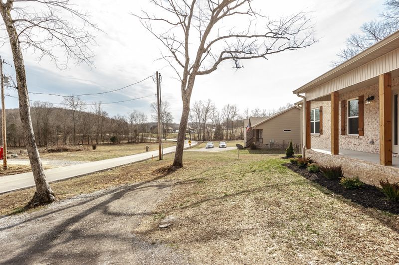 1584 Old Gallatin Rd, Portland, TN 37148
