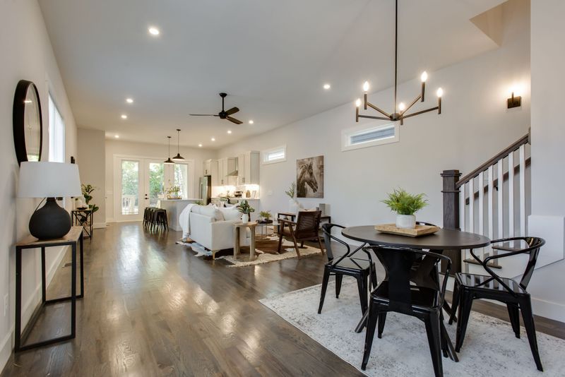 1612 Essex Ave, Nashville, TN 37216