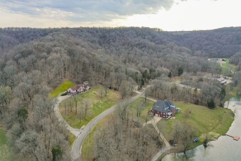 5167 Miller Lake Rd, Culleoka, TN 38451