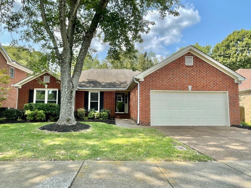 231 Heathersett Dr, Franklin, TN 37064