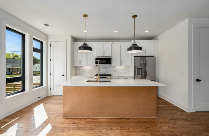106 Claiborne St, Nashville, TN 37210