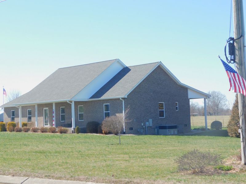 1000 S Nikki Dr, Portland, TN 37148