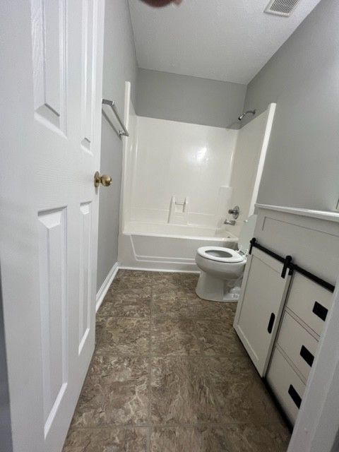 1009 Dwayne Ct, La Vergne, TN 37086