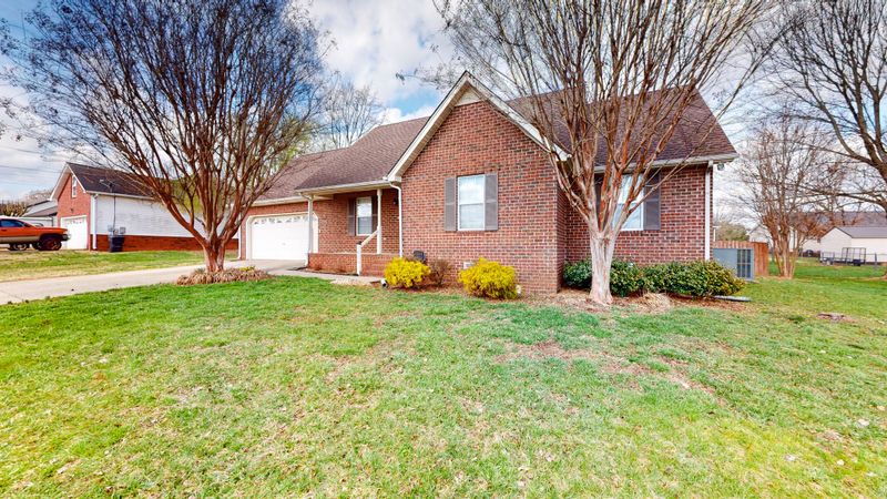 1426 Dodd Trl, Murfreesboro, TN 37128