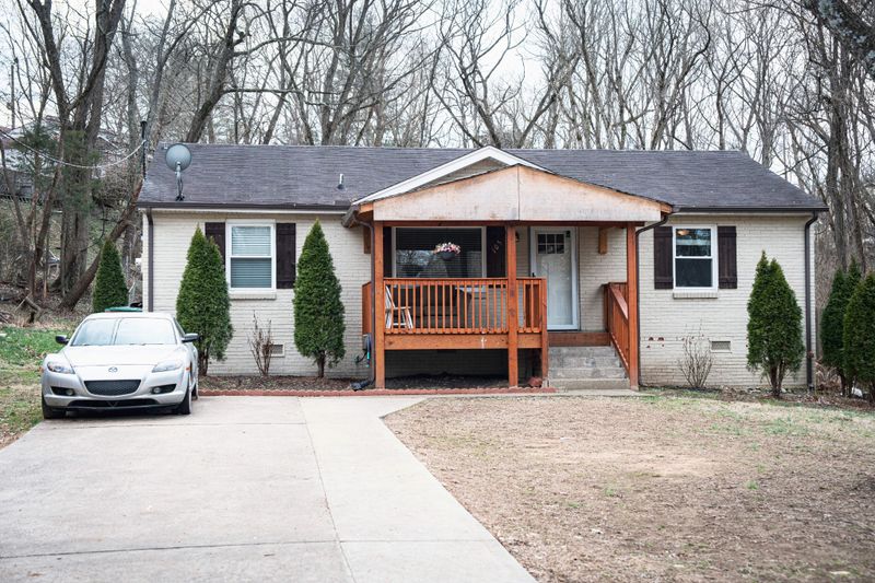 105 Bess Ct S, Antioch, TN 37013