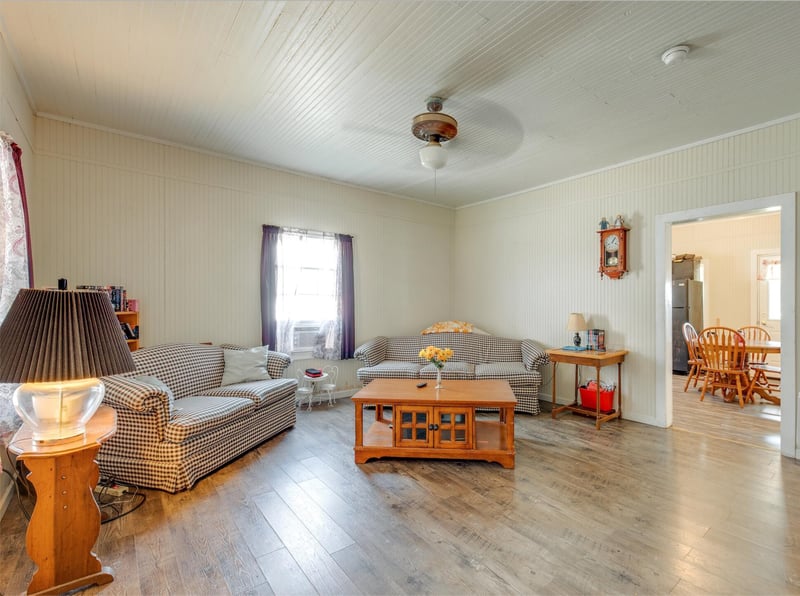 110 Chestnut St, Trion, GA 30753