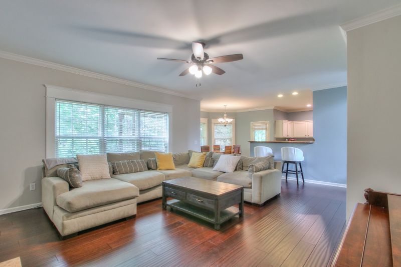 1734 Dryden Dr, Spring Hill, TN 37174