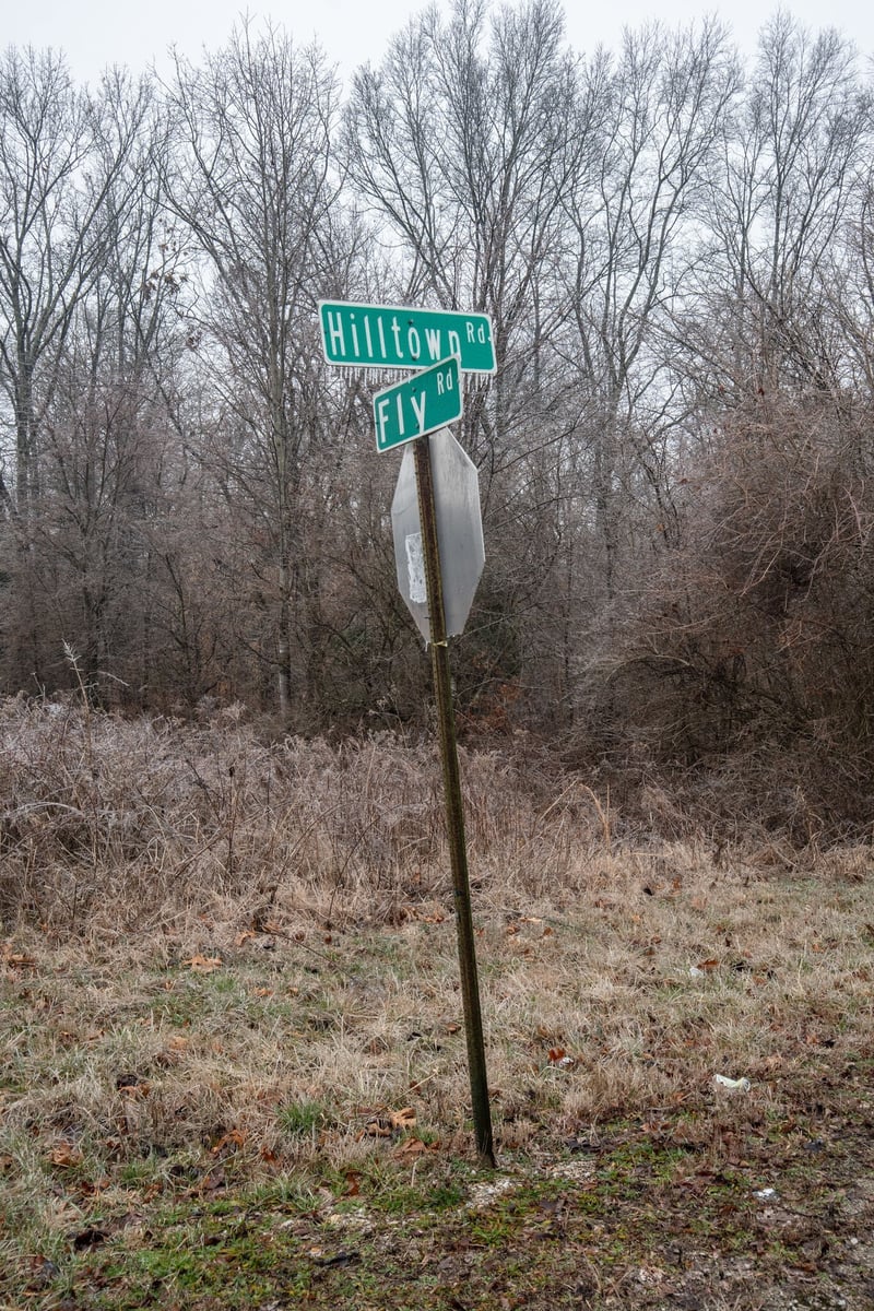 3 Fly Rd, Santa Fe, TN 38482