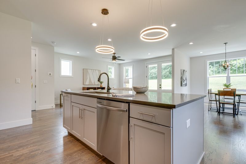 5905B Maxon Ave, Nashville, TN 37209