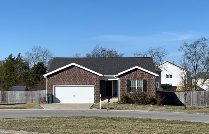 14 Andy Cir, Lebanon, TN 37087