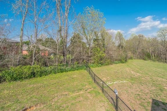 1007 Alameda Dr, Portland, TN 37148