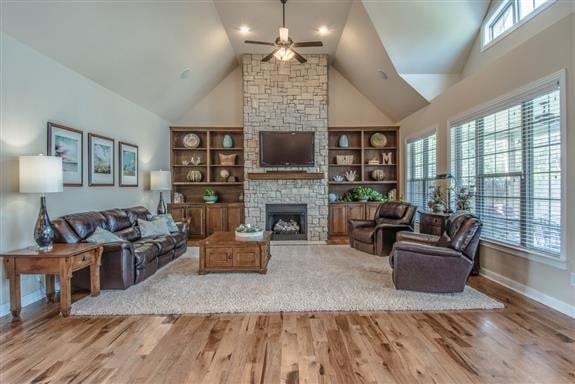 1007 Alameda Dr, Portland, TN 37148