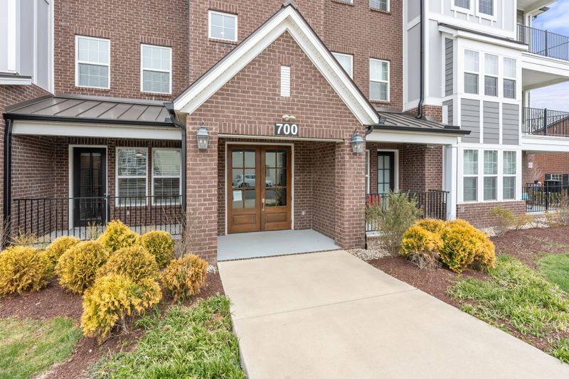 700 Vintage Green Ln #103, Franklin, TN 37064