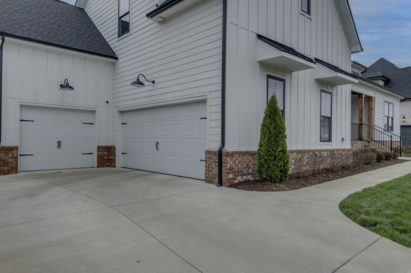 7009 Silver Fox St, Smyrna, TN 37167