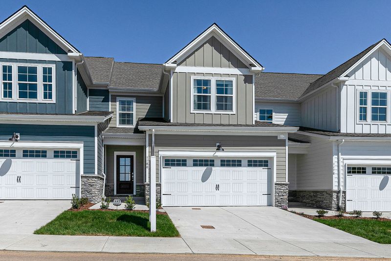 1176 Short St, Spring Hill, TN 37174