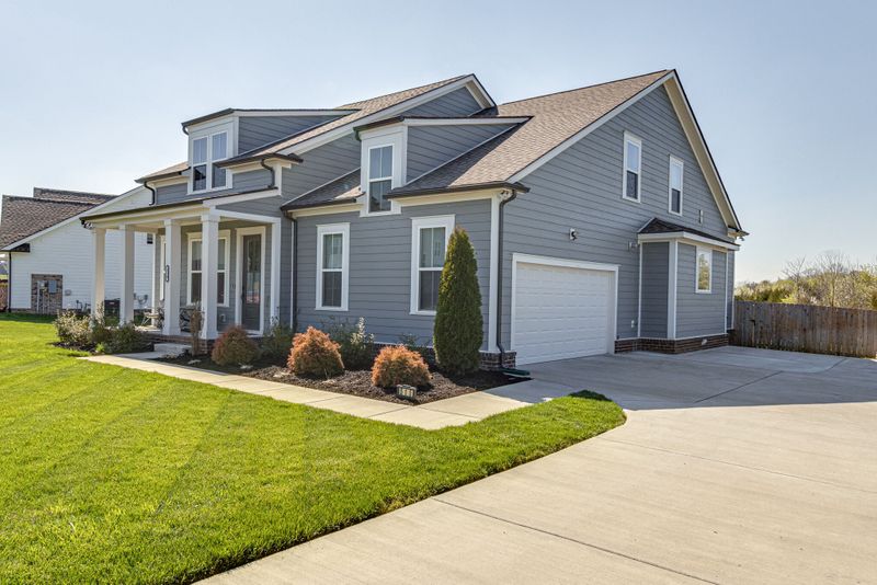 510 Oakvale Ln, Mount Juliet, TN 37122