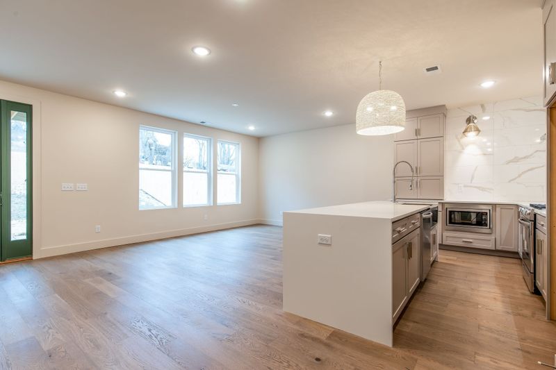 3208 Lincoln Ave, Nashville, TN 37218