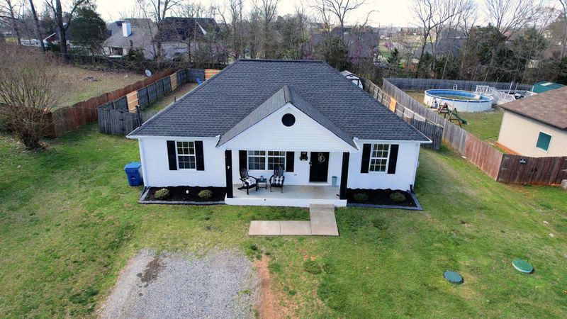 1101 Fall Pkwy, Murfreesboro, TN 37129