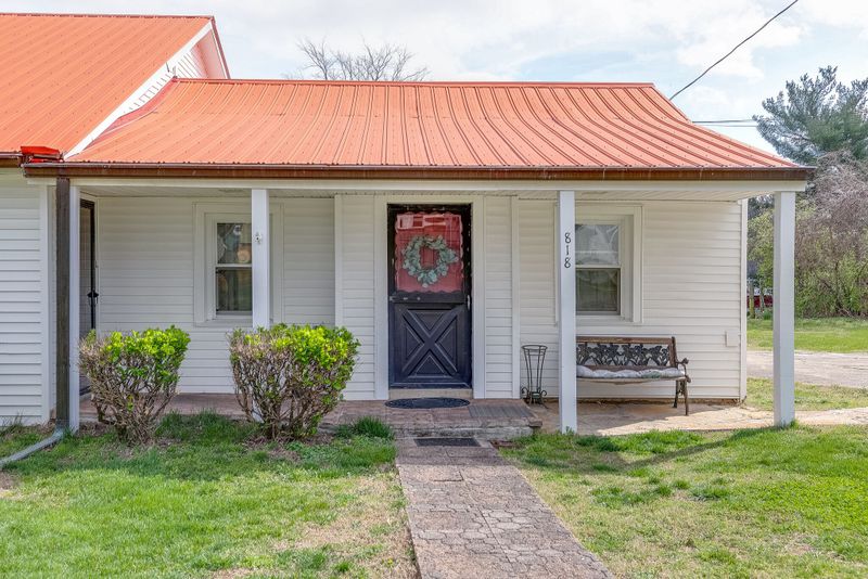818 W End Cir, Franklin, TN 37064