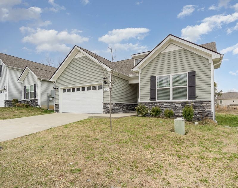 1529 Hamilton Cross Dr, Antioch, TN 37013