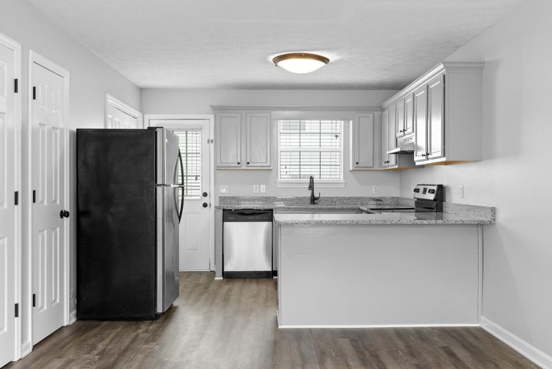 80 W End Ln #D4, Ringgold, GA 30736