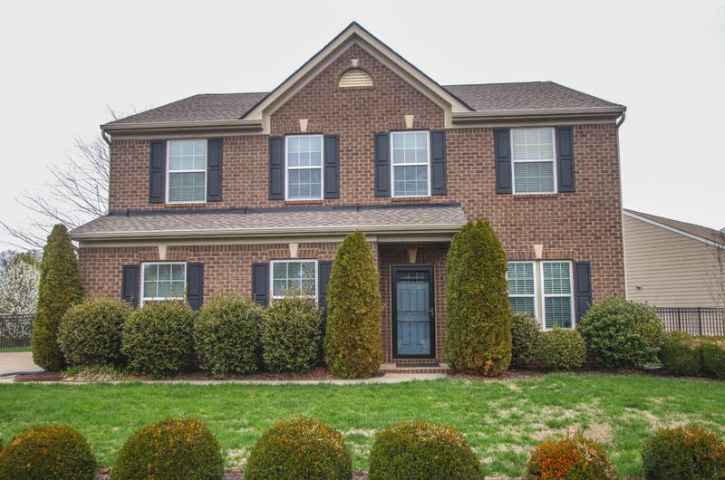 3132 Blakely Dr, Murfreesboro, TN 37128