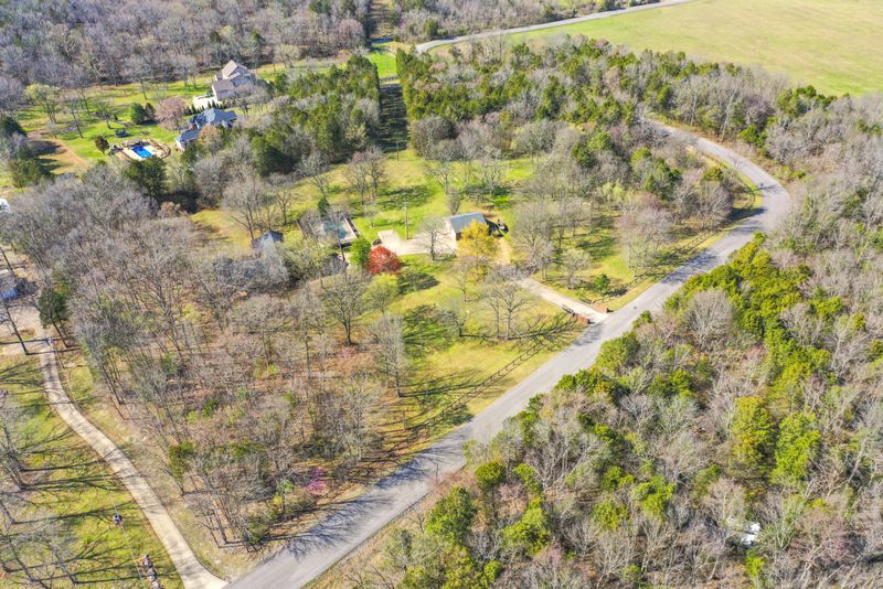 448 Sw Cook Rd, Mount Juliet, TN 37122