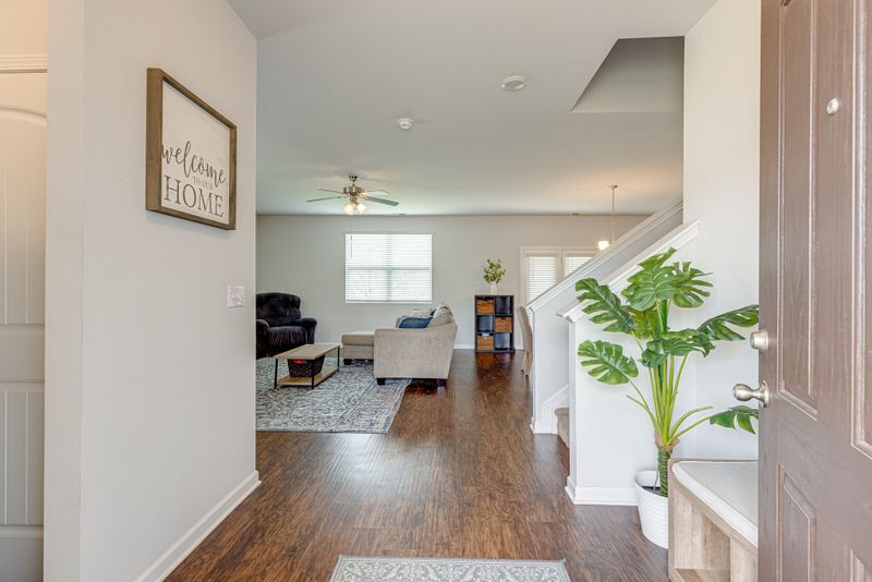 758 Prominence Rd, Columbia, TN 38401