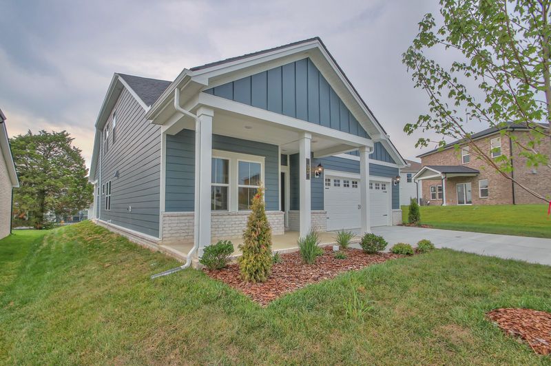 32 Keller Ct, Mount Juliet, TN 37122