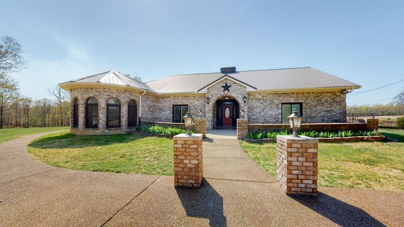1240 Garners Creek Rd, Dickson, TN 37055